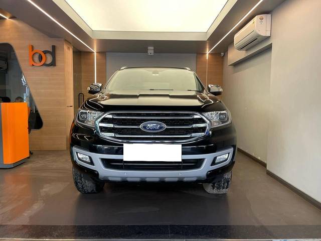 https://images10.gaadi.com/usedcar_image/4449058/original/processed_4bce741c95840da68962d07ea877efa8.jpeg?imwidth=6400