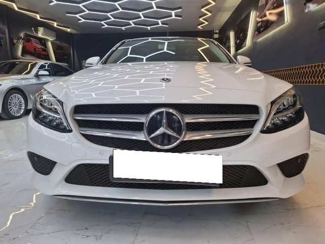Second-hand 2020 Mercedes-Benz C-Class Progressive C 220d for sale in Nashik-3