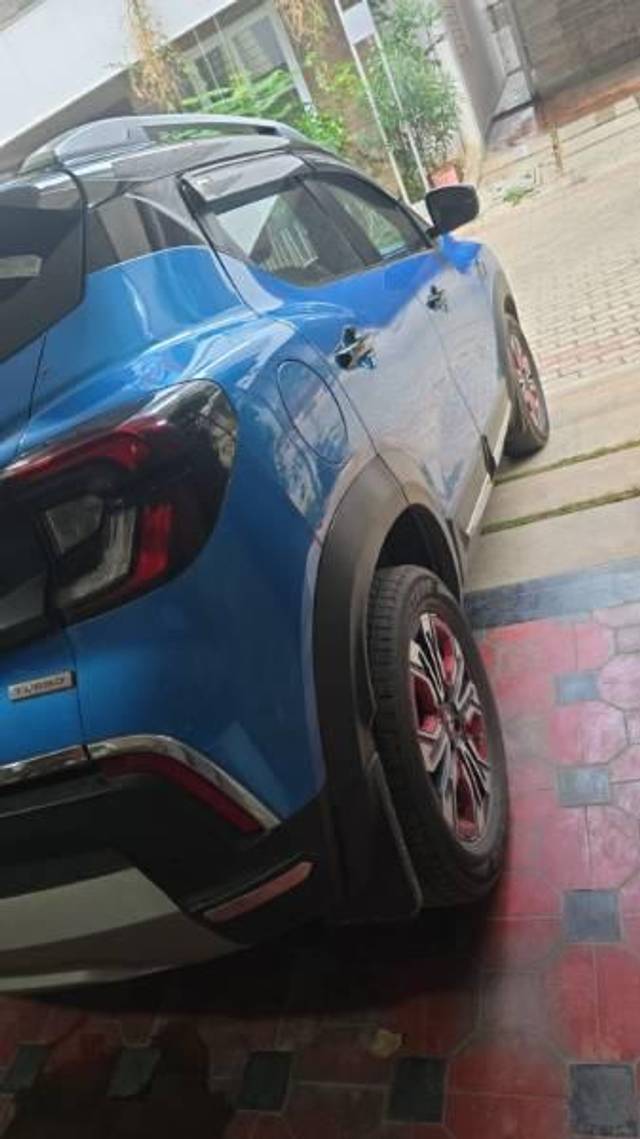 https://images10.gaadi.com/usedcar_image/4449381/original/processed_c0751927-0a68-4464-9b3d-89417509f269.jpg?imwidth=6401