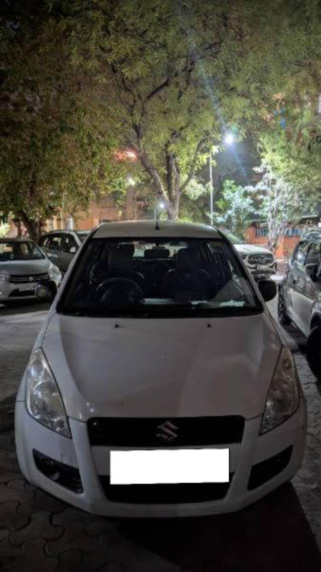 https://images10.gaadi.com/usedcar_image/4449410/original/processed_3d24f291-7711-4d19-a627-d39c7766b2d4.jpg?imwidth=6402