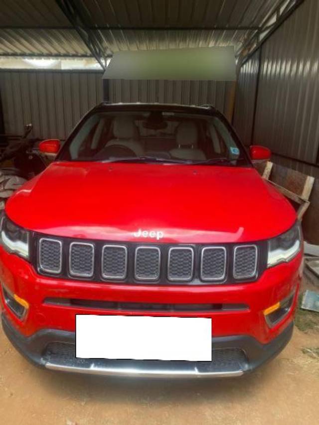 https://images10.gaadi.com/usedcar_image/4449527/original/processed_3d4f5050-0175-4198-a506-faa43205de75.jpg?imwidth=6402