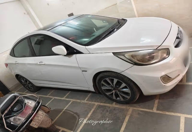 https://images10.gaadi.com/usedcar_image/4450468/original/f8ab2e6b-9737-4a82-a9dc-401382f7392b.?imwidth=6401