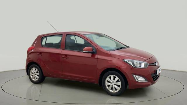 https://images10.gaadi.com/usedcar_image/4450830/original/c9972e0380a69f251477638ae82de381.jpg?imwidth=6400
