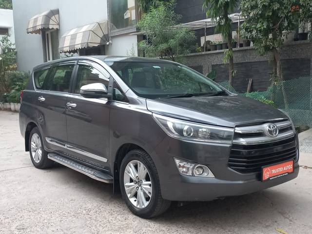 https://images10.gaadi.com/usedcar_image/4450915/original/a596cbf9f302637a10fb3c286d31f4df.jpg?imwidth=6401