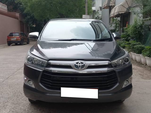 https://images10.gaadi.com/usedcar_image/4450915/original/processed_fa9d6bb2136c108701bf3d6ae4de943a.jpg?imwidth=6400