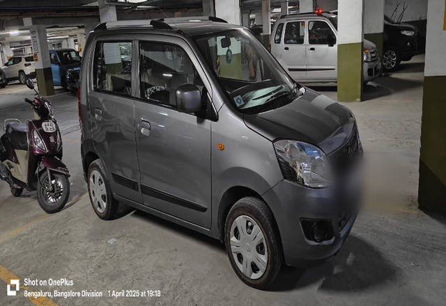 https://images10.gaadi.com/usedcar_image/4451136/original/285b68d7-48ac-4bd6-a378-2a95149f9089.?imwidth=6401
