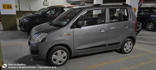 https://images10.gaadi.com/usedcar_image/4451136/original/processed_5c1c8785-ecf3-4837-83bd-b0edcef7ca1e.jpg?imwidth=6400