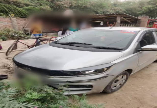 https://images10.gaadi.com/usedcar_image/4451440/original/ca1f76e2-1537-48d5-8d07-e963945f4513.?imwidth=6400