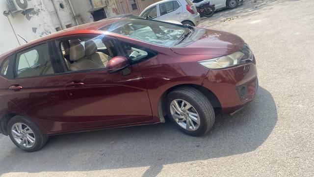 https://images10.gaadi.com/usedcar_image/4451510/original/599faad6-d57a-4ad8-bf72-1a87473c5649.jpg?imwidth=6402
