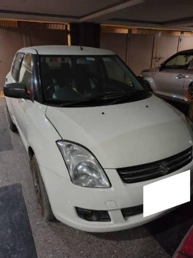 https://images10.gaadi.com/usedcar_image/4451797/original/processed_ff61874a-a172-4eb1-a43f-6d0531c953d1.jpg?imwidth=6400