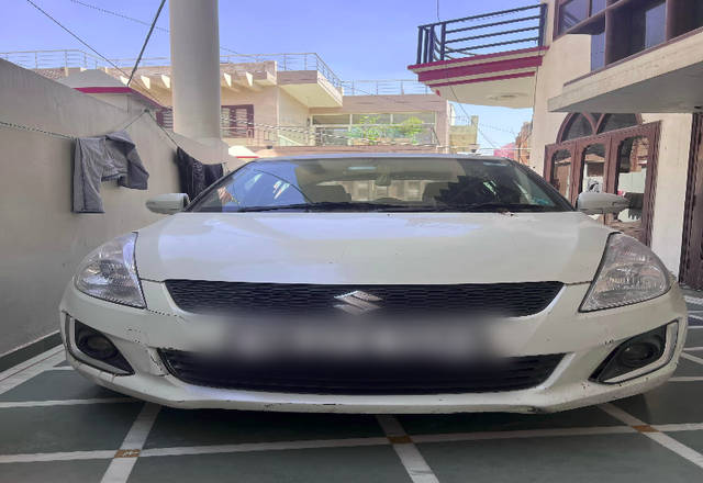 https://images10.gaadi.com/usedcar_image/4453232/original/92d547e7-f310-4eeb-818b-0b11654ceb2e.?imwidth=6400