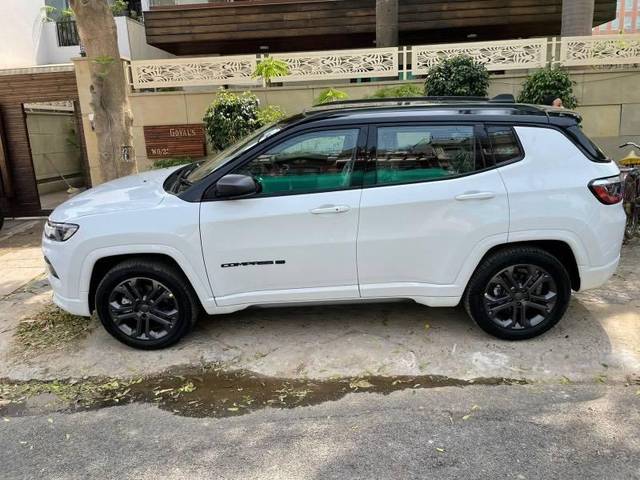 https://images10.gaadi.com/usedcar_image/4453319/original/processed_28ca0d7f-0dff-40e0-b113-faafb4128830.jpeg?imwidth=6401