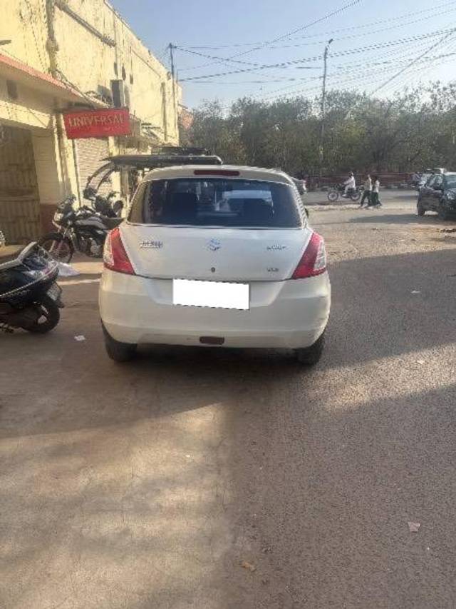 https://images10.gaadi.com/usedcar_image/4453438/original/processed_24df01e6-9e29-4bb4-9f9b-f4a023ba0eac.jpg?imwidth=6401