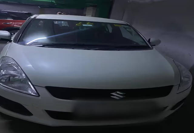 https://images10.gaadi.com/usedcar_image/4453905/original/31b8f278-b194-4c2f-806c-b6e4b6bb3803.?imwidth=6402