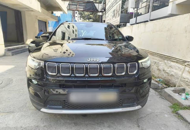 https://images10.gaadi.com/usedcar_image/4454079/original/ff85886a-7f39-4728-8349-e8652d33ef44.?imwidth=6400