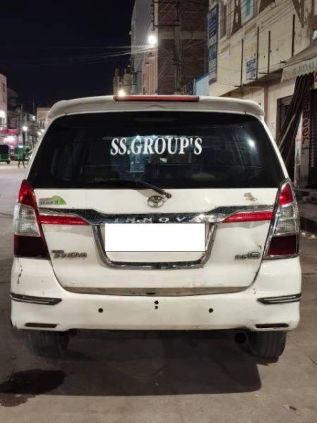 https://images10.gaadi.com/usedcar_image/4454374/original/processed_3346ac8e-5942-4c83-821d-3c468651d47b.jpg?imwidth=6402