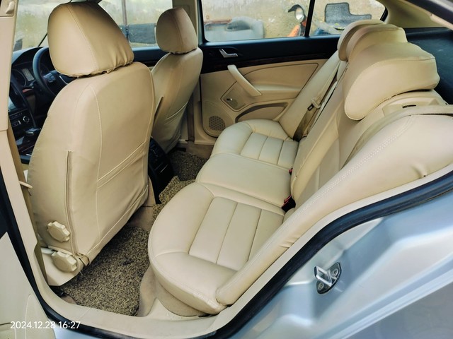 Second-hand 2011 Skoda Laura Elegance 1.9 TDI MT for sale in Fatehabad-6