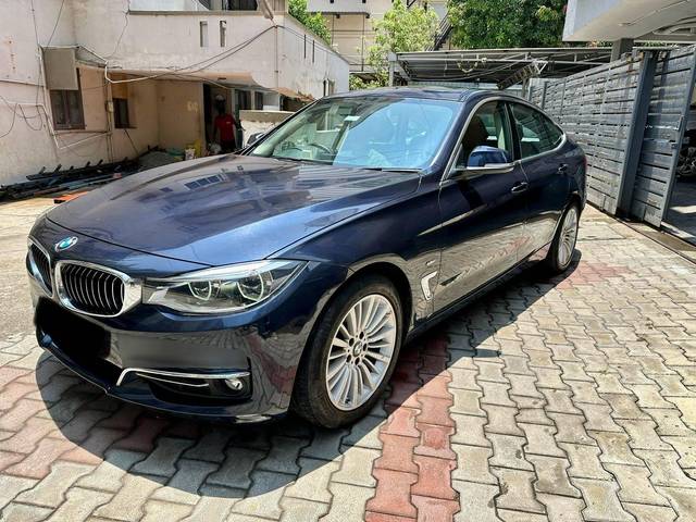 https://images10.gaadi.com/usedcar_image/4455049/original/processed_aa6e1fb3a8540283b6fc5b59d78c39db.jpg?imwidth=6402