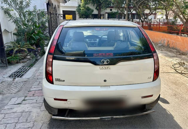https://images10.gaadi.com/usedcar_image/4455253/original/3deb34e3-f083-442e-a83d-8a0bfa34338b.?imwidth=6402