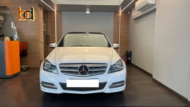 https://images10.gaadi.com/usedcar_image/4455683/original/processed_76051c30638457c95bc042b900b0771b.jpeg?imwidth=6400