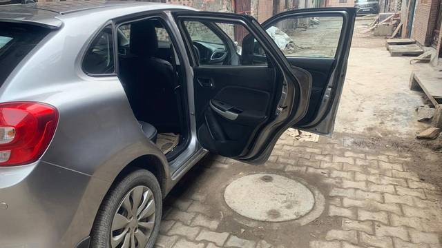 https://images10.gaadi.com/usedcar_image/4456747/original/b0cf3160-3509-4ad6-be0a-d63168ca22c4.jpg?imwidth=6400