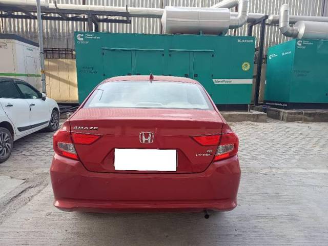 https://images10.gaadi.com/usedcar_image/4456837/original/processed_a8304f63-df30-441c-8b70-846b4b2b3d17.jpg?imwidth=6401