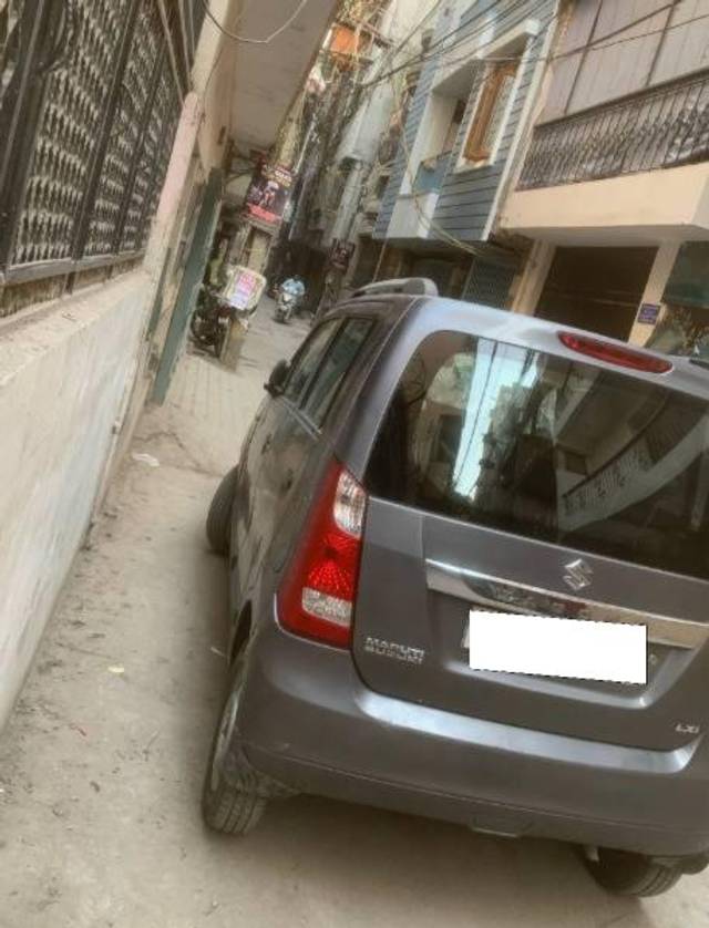 https://images10.gaadi.com/usedcar_image/4456949/original/processed_20385913-b3ca-4510-96fa-024acf5b06ef.jpg?imwidth=6401