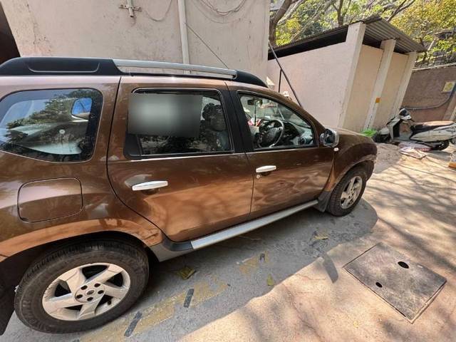 https://images10.gaadi.com/usedcar_image/4457246/original/processed_9f4f7813-4df5-476a-ab6e-8bed8b6df46d.jpg?imwidth=6402