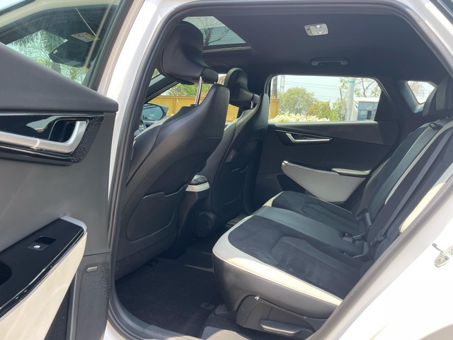 Second-hand 2023 Kia EV6 GT line AWD for sale in Mumbai-6