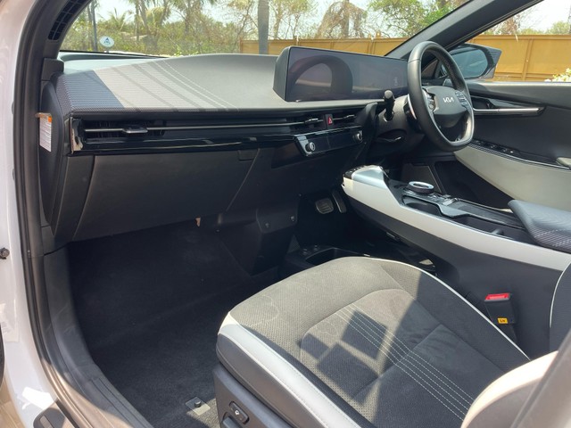 Second-hand 2023 Kia EV6 GT line AWD for sale in Mumbai-8
