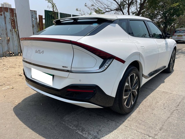 Second-hand 2023 Kia EV6 GT line AWD for sale in Mumbai-10