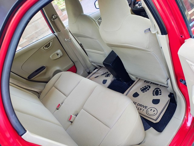 Second-hand 2012 Honda Brio S MT for sale in Jodhpur-7