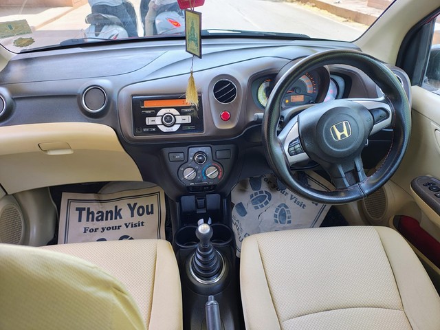 Second-hand 2012 Honda Brio S MT for sale in Jodhpur-3