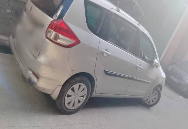 https://images10.gaadi.com/usedcar_image/4459556/original/a5ab436e-2bd9-41b1-92a0-13b799775d2c.?imwidth=6401