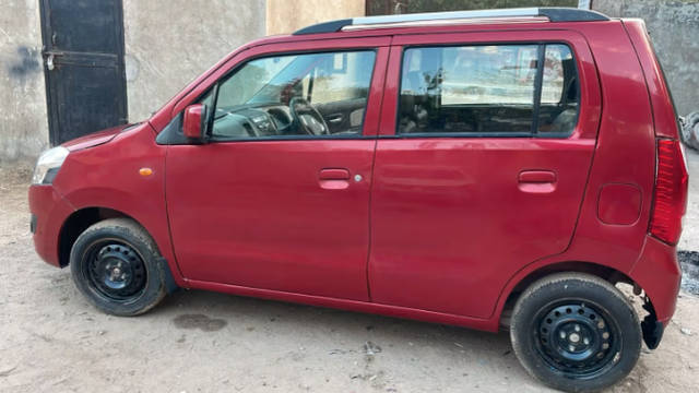 https://images10.gaadi.com/usedcar_image/4459621/original/4146b74e-18bb-497b-bfcc-ac8cefffe608.png?imwidth=6402