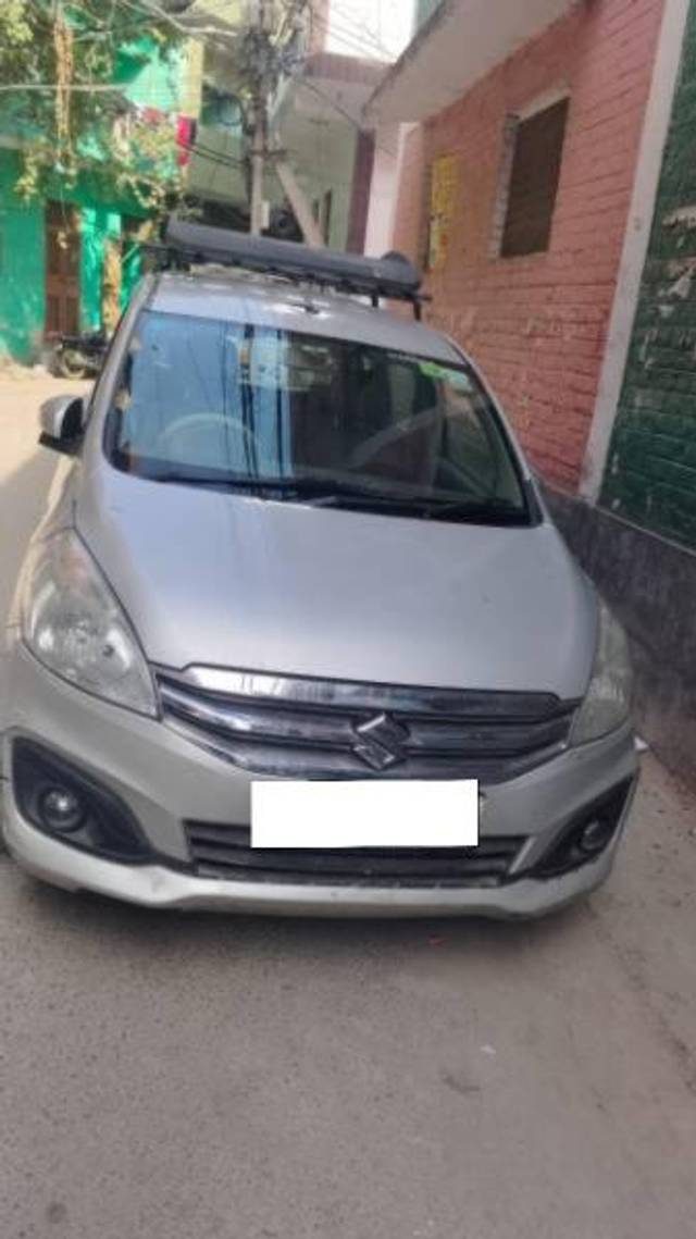 https://images10.gaadi.com/usedcar_image/4459643/original/processed_c6bb14a7-1be7-4b93-a037-c7cab7618f59.jpg?imwidth=6402