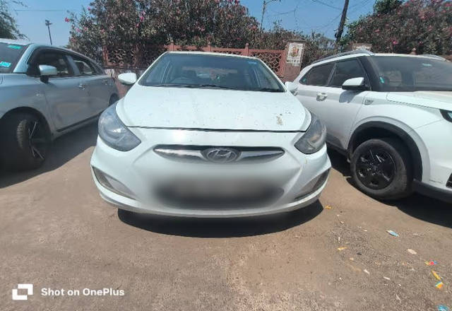 https://images10.gaadi.com/usedcar_image/4459660/original/e2ff99fb-4e47-44f1-a203-6c94abfe348a.?imwidth=6400