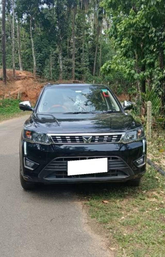 https://images10.gaadi.com/usedcar_image/4459770/original/processed_dc7bffdb-0548-4f06-844c-3aad12d09d35.jpg?imwidth=6400