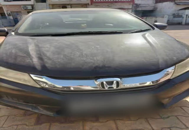 https://images10.gaadi.com/usedcar_image/4459819/original/7bffb0aa-d449-4197-8108-2cf4c9797d9a.?imwidth=6400