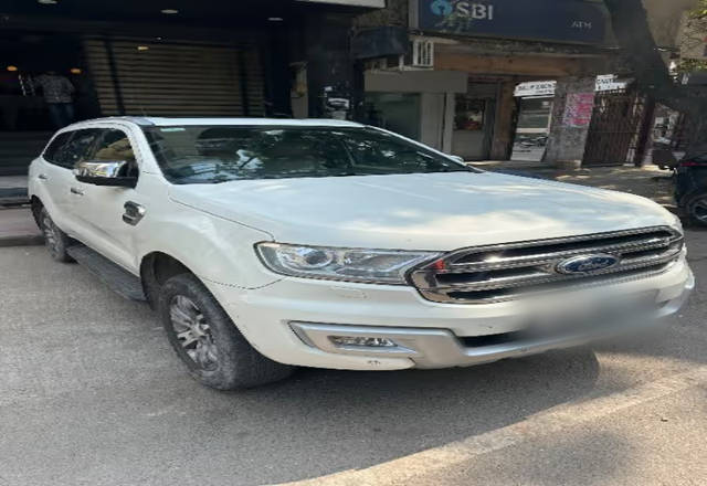 https://images10.gaadi.com/usedcar_image/4460143/original/f3dcceb6-0658-4622-9940-5cf73c80b10d.?imwidth=6400