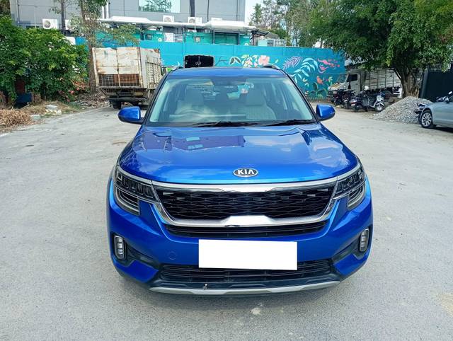 https://images10.gaadi.com/usedcar_image/4460225/original/processed_31a9d59d496f42ea8890a3a16db2eefe.jpg?imwidth=6400