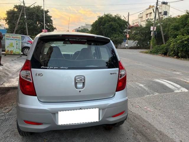 https://images10.gaadi.com/usedcar_image/4460680/original/processed_3c0ec2a8-53aa-4c34-bc8c-fb4cf4822240.jpeg?imwidth=6401