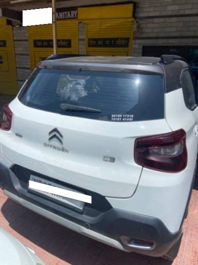 https://images10.gaadi.com/usedcar_image/4461006/original/processed_4d3dadd8-360f-46c0-8a22-a740048fd8bb.jpeg?imwidth=6402