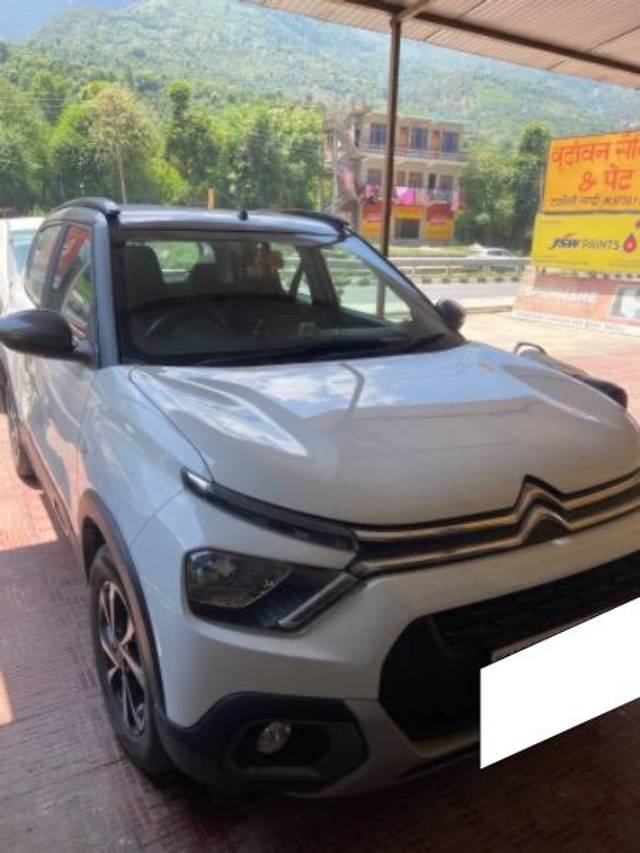 https://images10.gaadi.com/usedcar_image/4461006/original/processed_5fef65af-1c9b-4693-b262-eb0e08bd32cc.jpeg?imwidth=6400