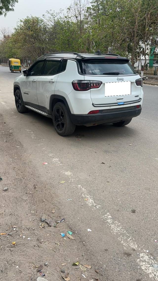 https://images10.gaadi.com/usedcar_image/4461096/original/processed_d5cc4938-8858-4c6c-ae90-37026088d94b.jpg?imwidth=6400