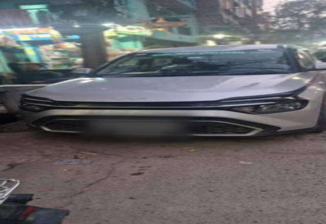 https://images10.gaadi.com/usedcar_image/4461125/original/2d1a53c8-cf41-4891-9ce3-e078bc60deb4.?imwidth=6400