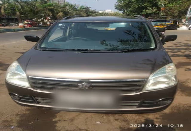 https://images10.gaadi.com/usedcar_image/4461233/original/44146290-2df3-4c30-b4fc-d082bfe602ec.?imwidth=6400