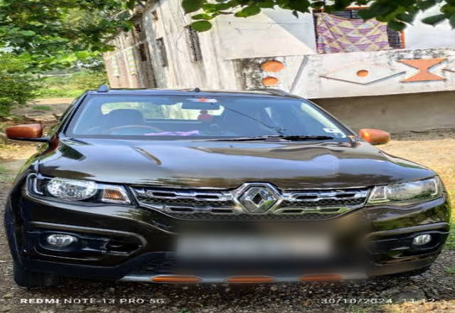 https://images10.gaadi.com/usedcar_image/4461299/original/61545d2e-5105-4942-a7fa-286c7217c76f.?imwidth=6401