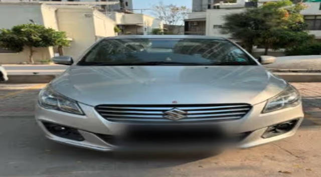 https://images10.gaadi.com/usedcar_image/4461362/original/eca8354c-5a9f-4793-896a-f9ba28f4afa4.png?imwidth=6400