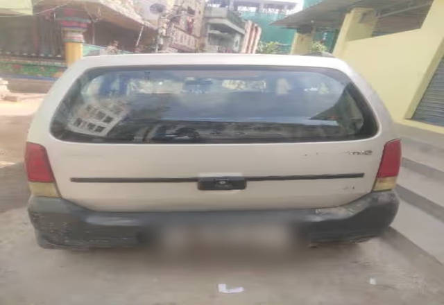 https://images10.gaadi.com/usedcar_image/4461863/original/3bd37cae-fb65-424f-8f6e-b35868b4b2aa.?imwidth=6400